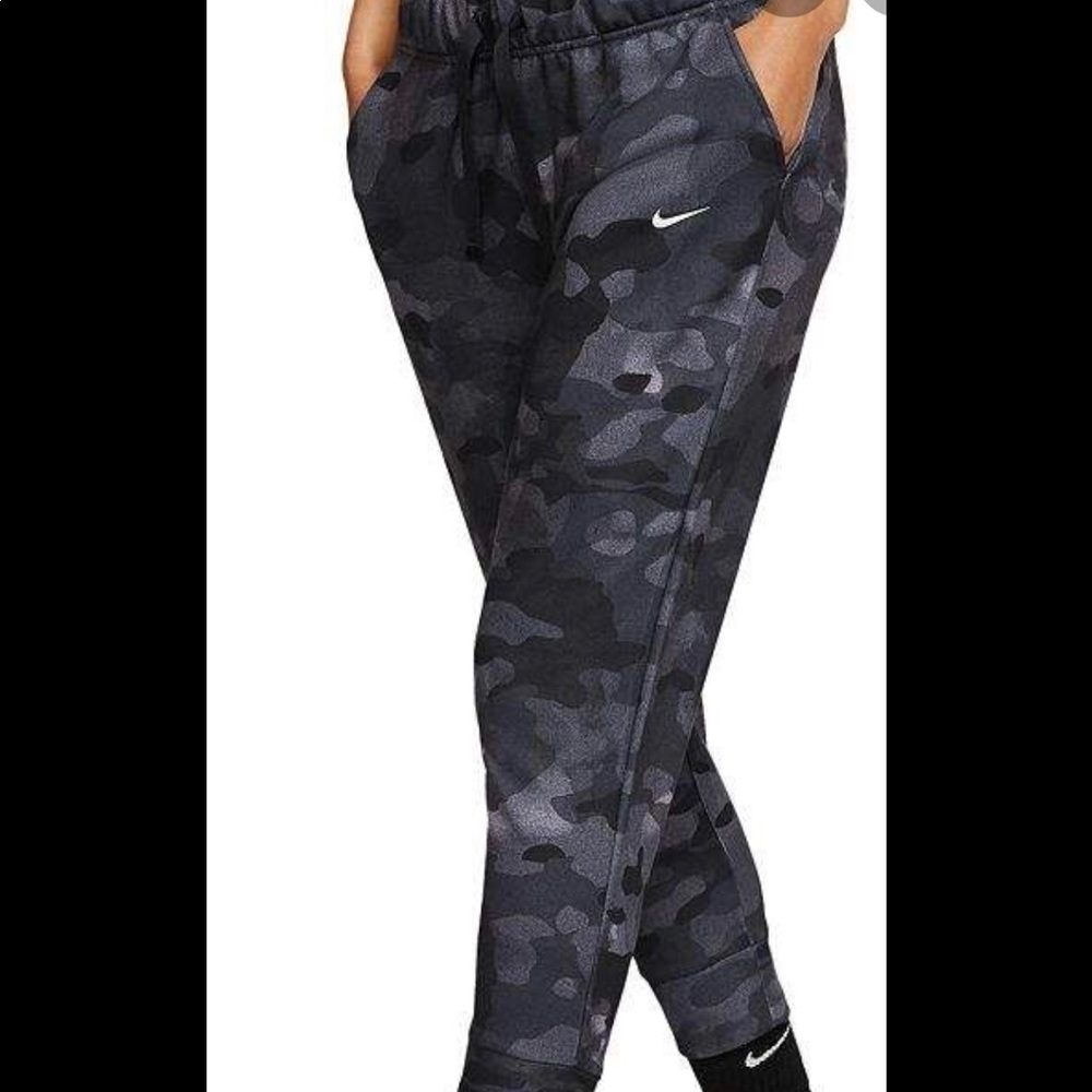Nike camo joggers